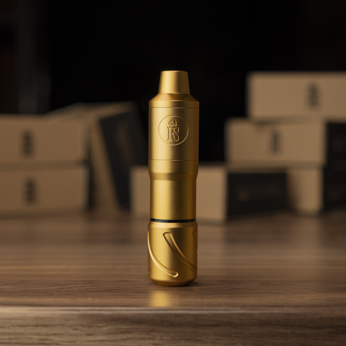 RightStuff Hornet Gold